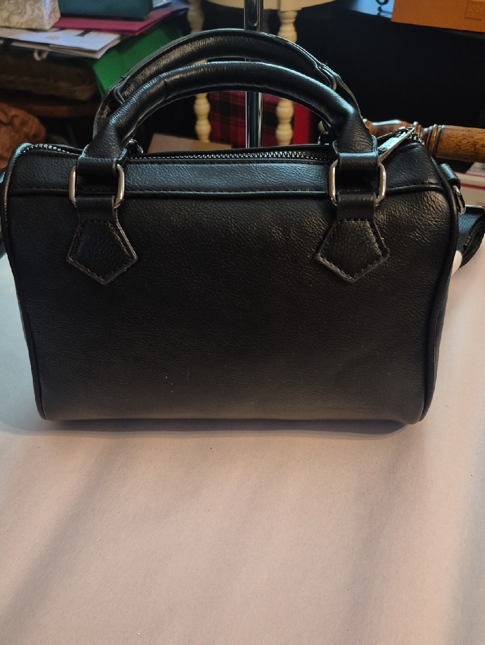 Ed Hardy Black Crossbody Bag .NWT - Picture 6 of 10